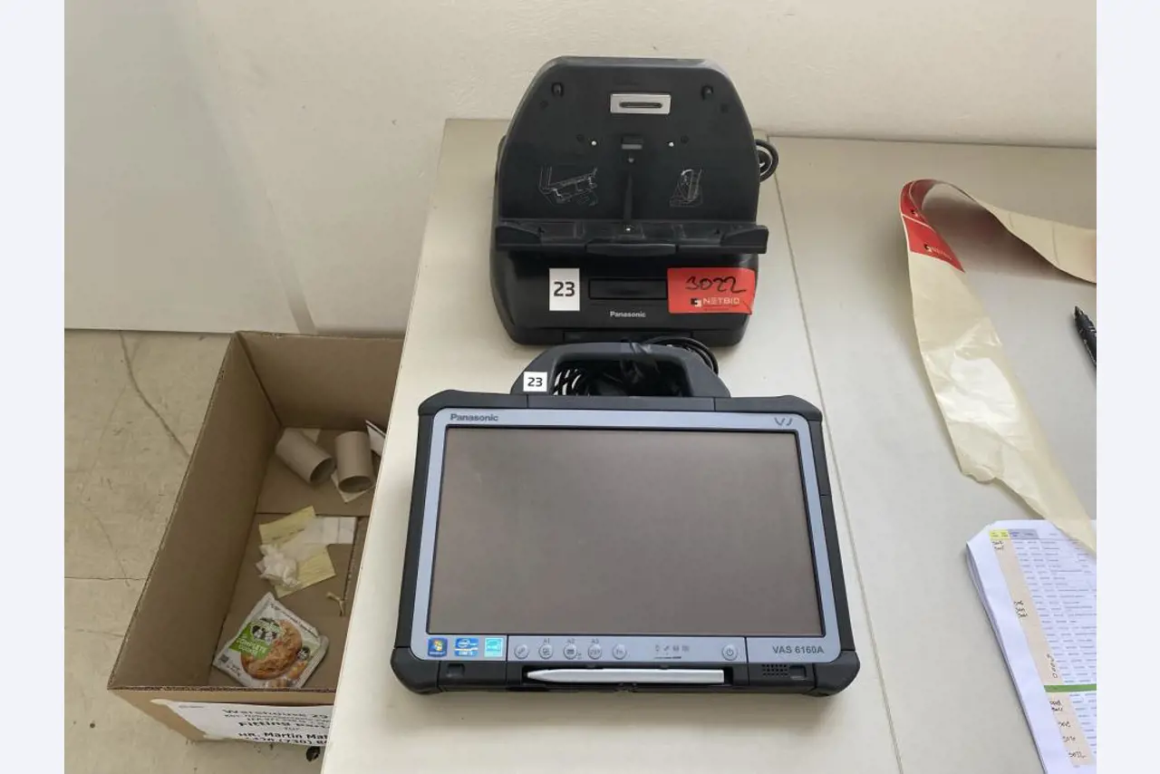 Máquinas para trabajar el metal y equipos de trabajo (calzado de seguridad)-1